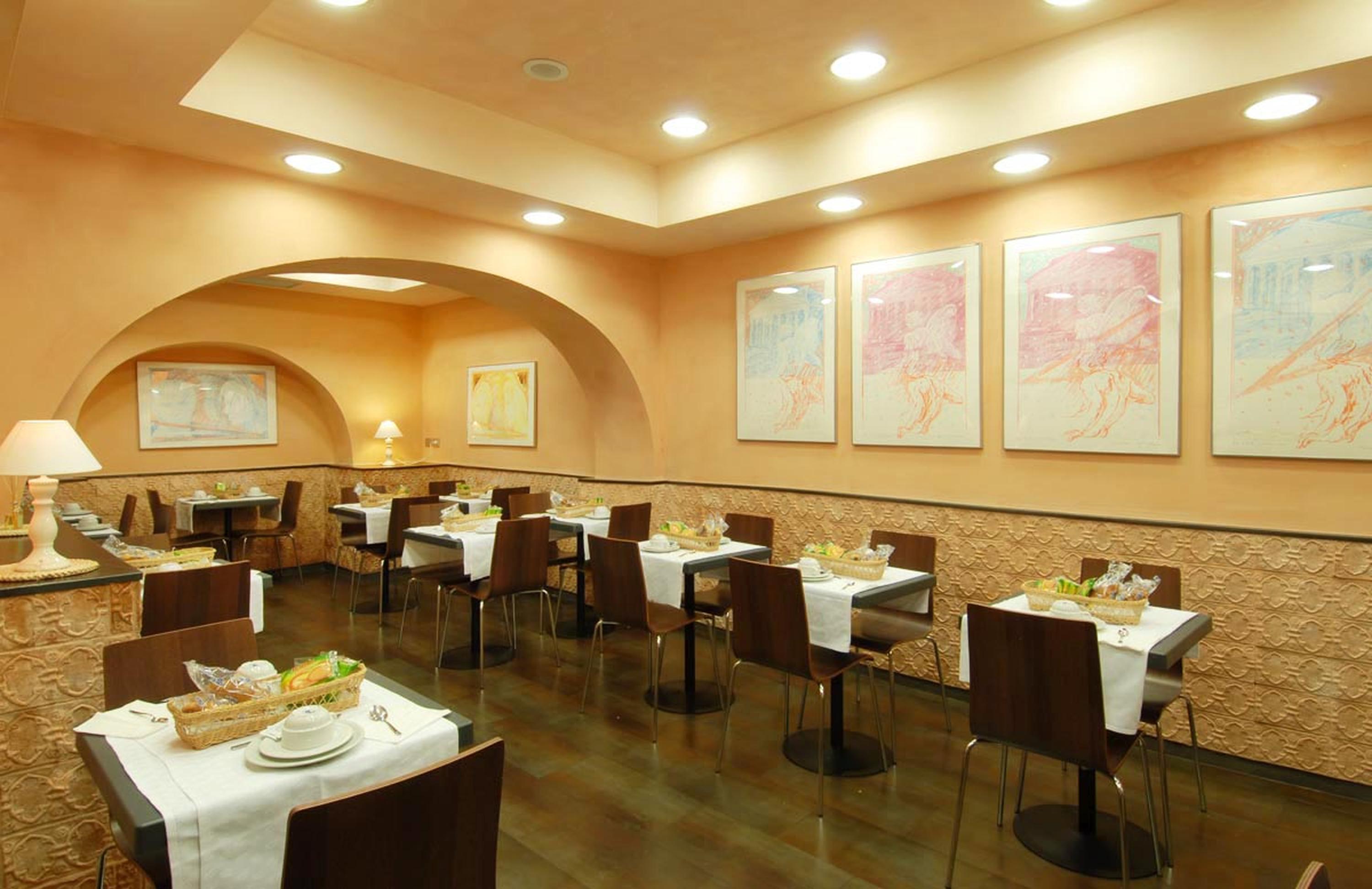 โรงแรมเทอร์มินัล ใหม่ โรม ร้านอาหาร รูปภาพ